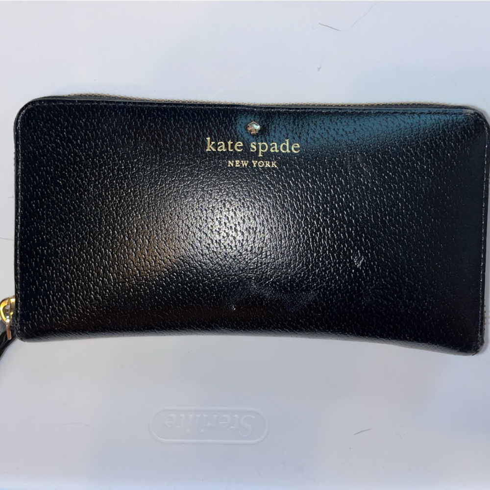 Black Kate spade wallet